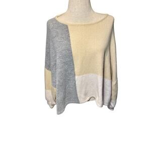 Women's Comfy Sweater Size S olivaceous